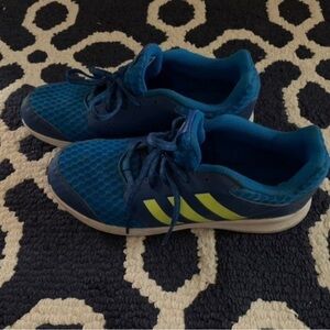 Adidas eco ortholite tennis shoes